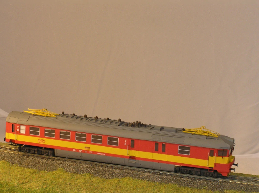 El. motorová jednotka 560 HO maketa 