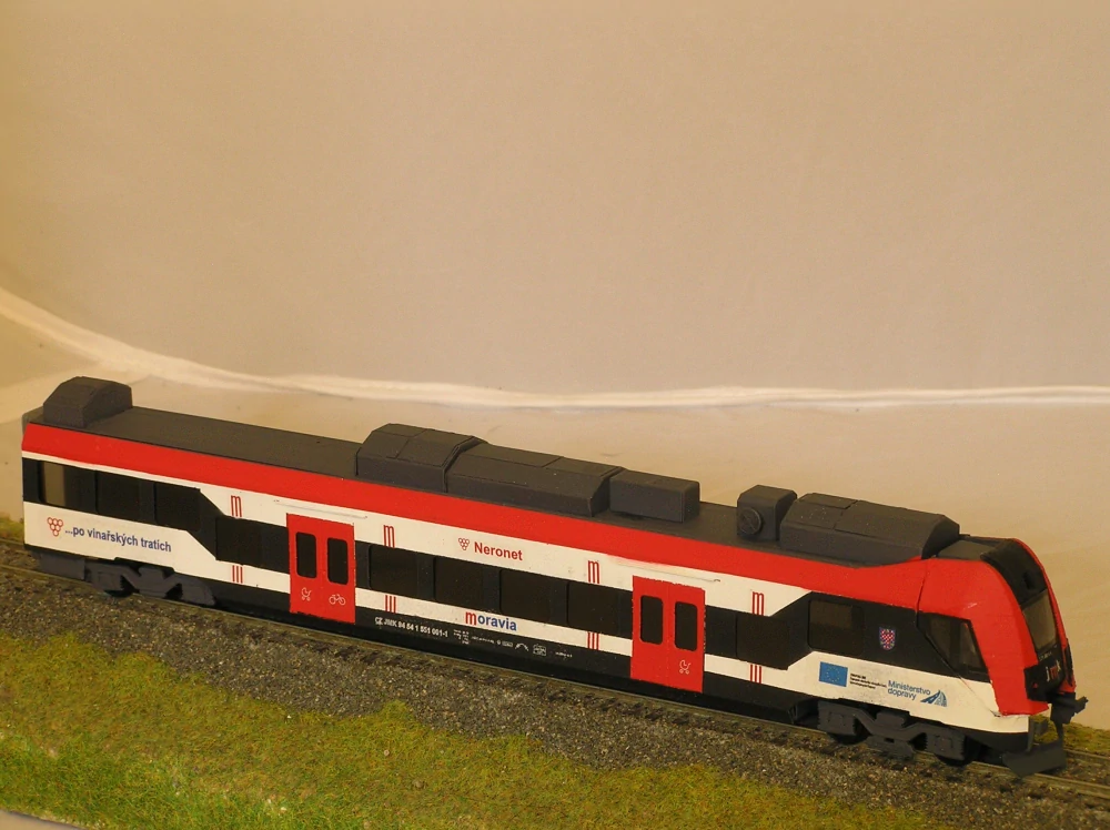 El. motorová jednotka 550./551 TT Moravia IDS JMK - maketa
