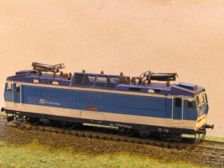 Elektrická lokomotiva 362 158-8 O maketa 