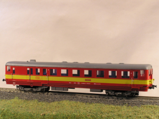 Motorový vůz 830 230-9 TT maketa 