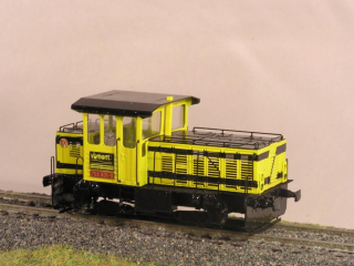 Motorová lokomotiva 704 401-9 HO maketa 
