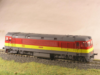 Motorová lokomotiva 775 005-2 HO maketa 