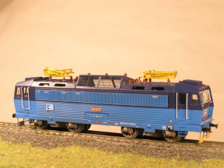 Elektrická lokomotiva 363 022-5 HO maketa