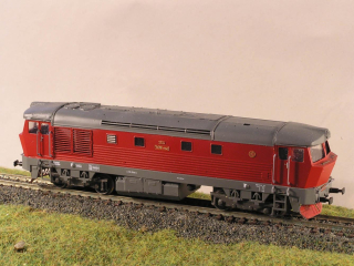 Motorová lokomotiva T478.1154 TT maketa 