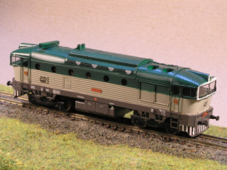 Motorová lokomotiva 753.127-0 TT maketa 