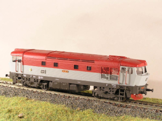 Motorová lokomotiva 749 107-9 N maketa 