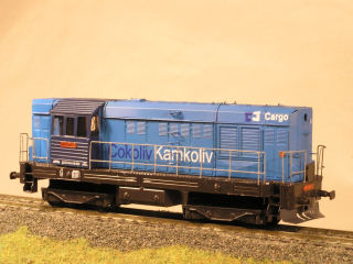 Motorová lokomotiva 742.174-6 TT maketa 