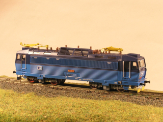 Elektrická lokomotiva 363.022-5 TT maketa