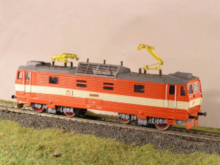 Elektrická lokomotiva 263.012-7 TT maketa