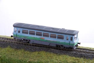 Motorový vůz 810 526-3 HO maketa