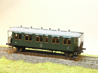 Osobní vůz Bi 12-088 (8,0m) HO