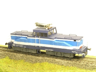 Elektrická lokomotiva 111 031-1 TT maketa 