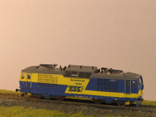 Elektrická lokomotiva 372 011-0 TT maketa 